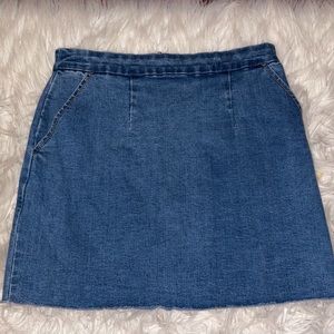 Jean skirt - zip in back